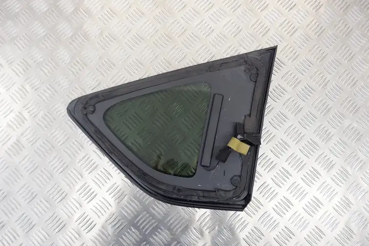 Toyota RAV 4 (XA40) (2012 - 2018) 6272042350 Заднее боковое стекло — фото 4
