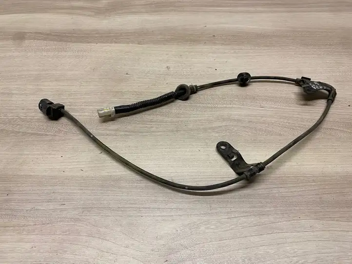 Toyota Verso (2012 - 2015) Проводка заднего датчика ABS — фото 1