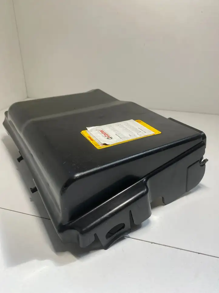 Seat Ibiza III (6L) (2002 - 2008) 6Q0915429 Крышка ящика аккумулятора — фото 2