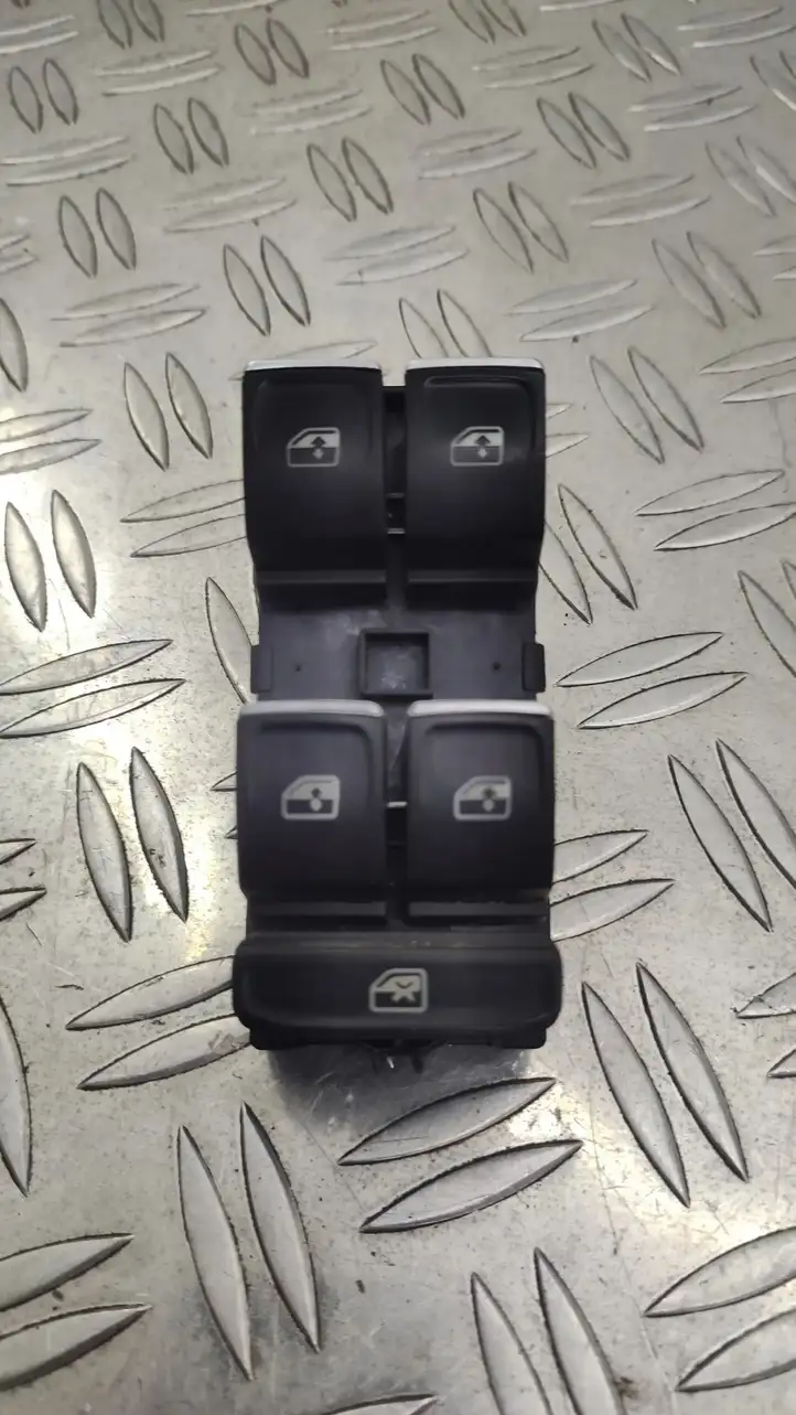 Volkswagen Golf VII (2013 - 2019) 5G6827505 Блок кнопок стеклоподъемников — фото 1