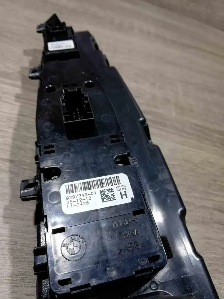 BMW X5 F15 (2013 - 2017) 929734901 Блок кнопок стеклоподъемников — фото 3
