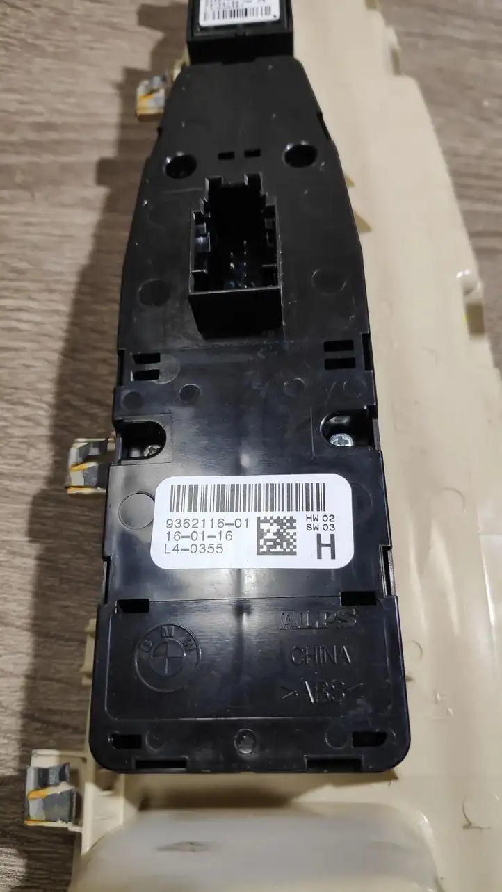 BMW X5 F15 (2013 - 2017) 936211601 Блок кнопок стеклоподъемников — фото 3