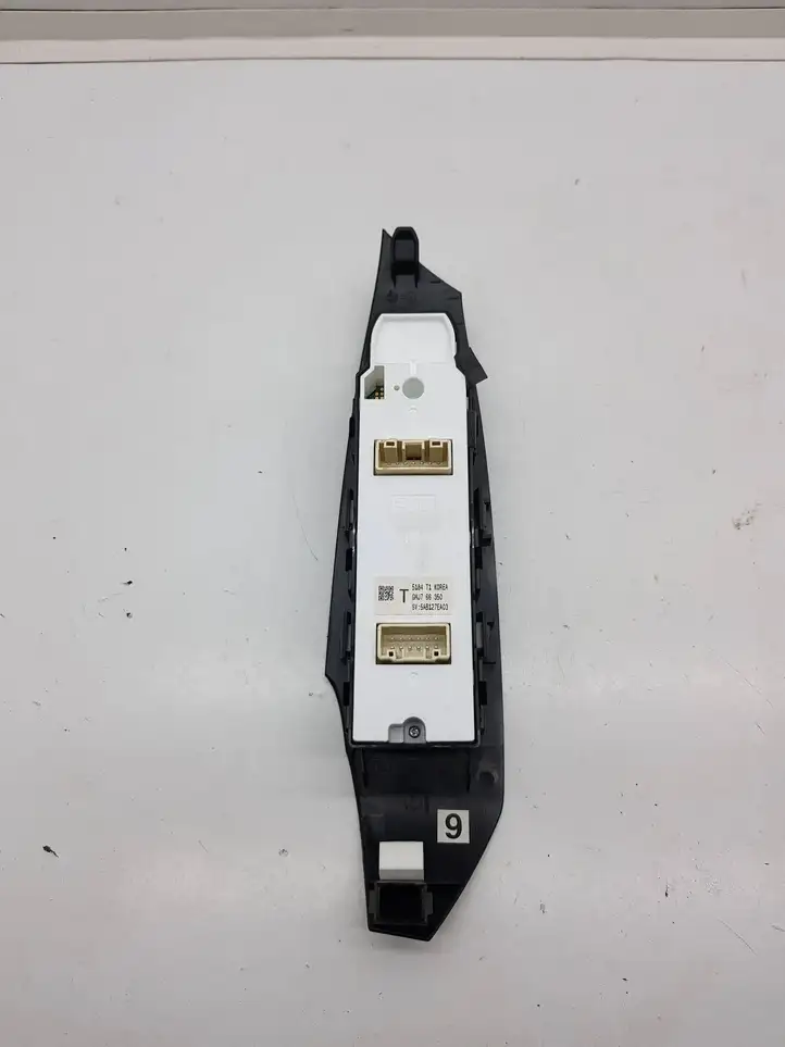 Mazda 6 (2012 - 2015) GMJ766350 Кнопка стеклоподъемников — фото 3