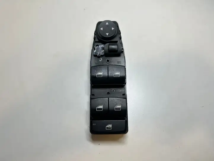 BMW 5 F10 F11 (2009 - 2016) 923823501 Блок кнопок стеклоподъемников — фото 1