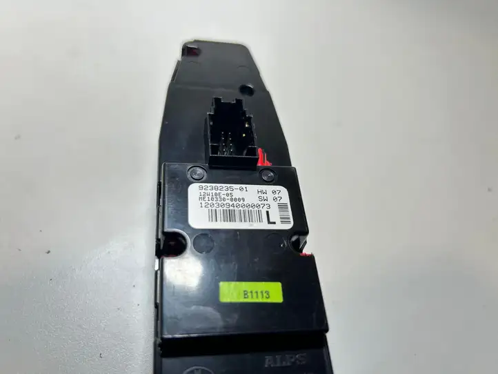 BMW 5 F10 F11 (2009 - 2016) 923823501 Блок кнопок стеклоподъемников — фото 6