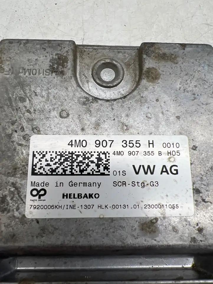 Audi A4 S4 B9 (2015 - 2019) 4M0907355H Прочие блоки управления — фото 7