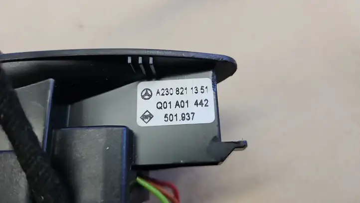 Mercedes-Benz SL R230 (2001 - 2012) A2308211351 Блок кнопок стеклоподъемников — фото 5