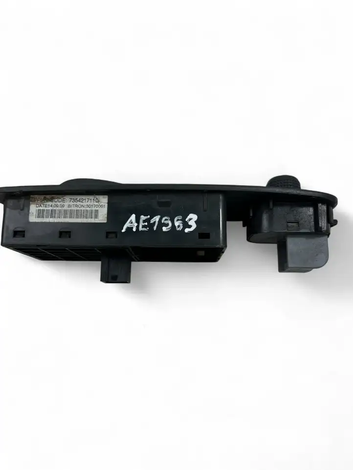 Fiat Ducato (2007 - 2014) 7354217110 Блок кнопок стеклоподъемников — фото 6