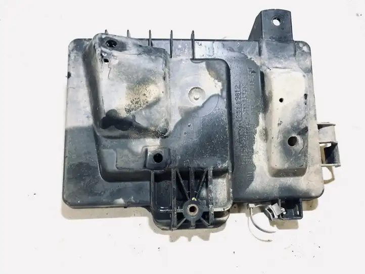 Opel Astra G (1998 - 2004) 24449812 Ящик аккумулятора — фото 2