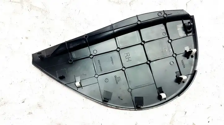 Toyota Avensis T270 (2015 - 2018) 5531705060 Прочие детали салона — фото 2