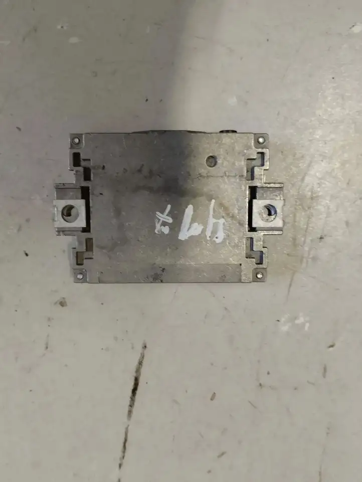 Audi A3/S3 8V (2012 - 2016) 4H0035456 Усилитель антенны — фото 3