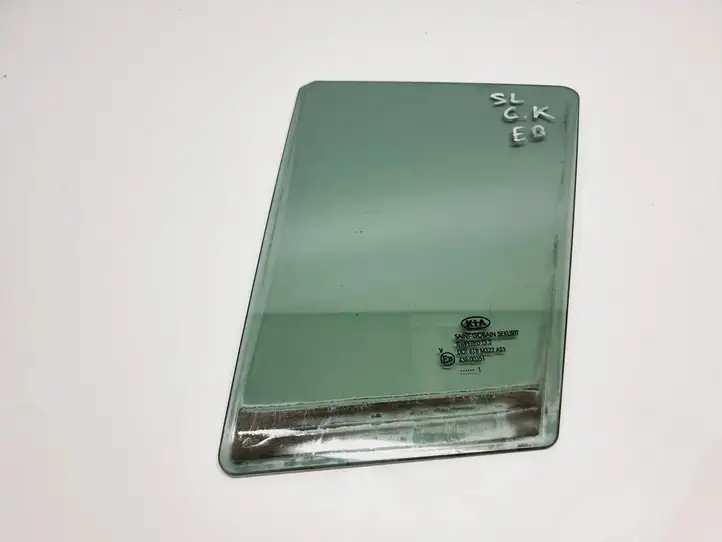 (2011 - 2016) 834173U010A Форточка двери — фото 2