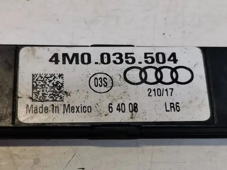 Audi A4 S4 B9 (2015 - 2019) 4M0035504 Усилитель антенны — фото 2