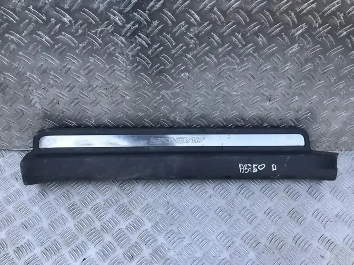 Toyota Avensis T250 (2003 - 2006) 6791305040 Прочие детали салона — фото 1