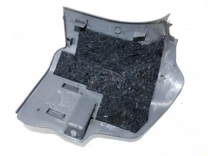 Toyota RAV 4 (XA20) (2000 - 2005) 6211242030 Прочие детали салона — фото 2