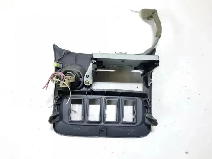 Toyota RAV 4 (XA20) (2000 - 2005) 5542042010 Прочие детали салона — фото 2