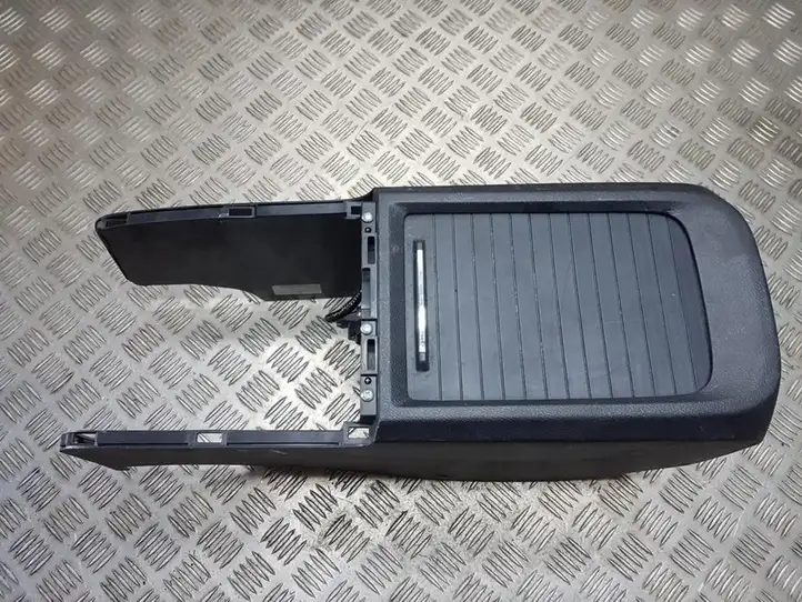 Honda CR-V (2006 - 2009) Прочие детали салона — фото 1