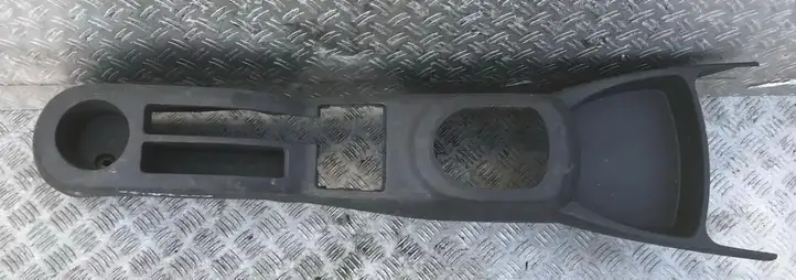 Toyota Yaris (2005 - 2009) 589100d010 Прочие детали салона — фото 1