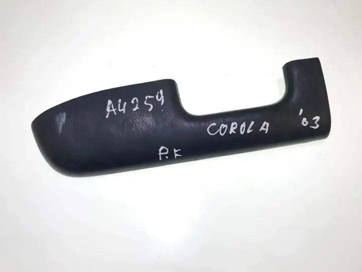 Toyota Corolla E120 E130 (2004 - 2007) 7422012180 Прочие детали салона — фото 1