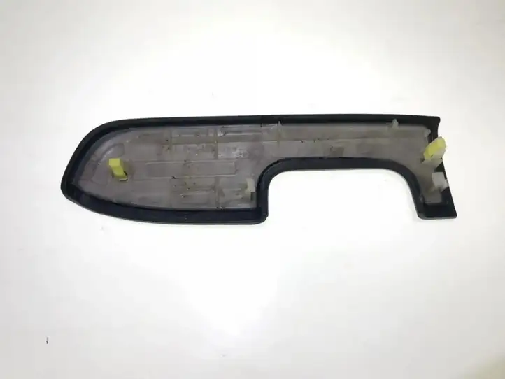 Toyota Corolla E120 E130 (2004 - 2007) 7422012180 Прочие детали салона — фото 2