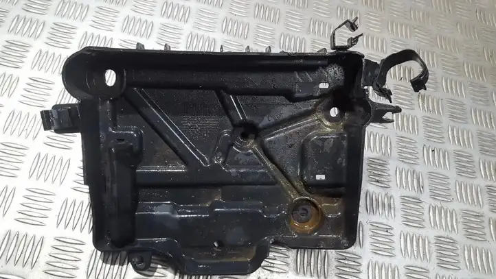 Fiat Punto (188) (1999 - 2010) 55702622 Ящик аккумулятора — фото 2