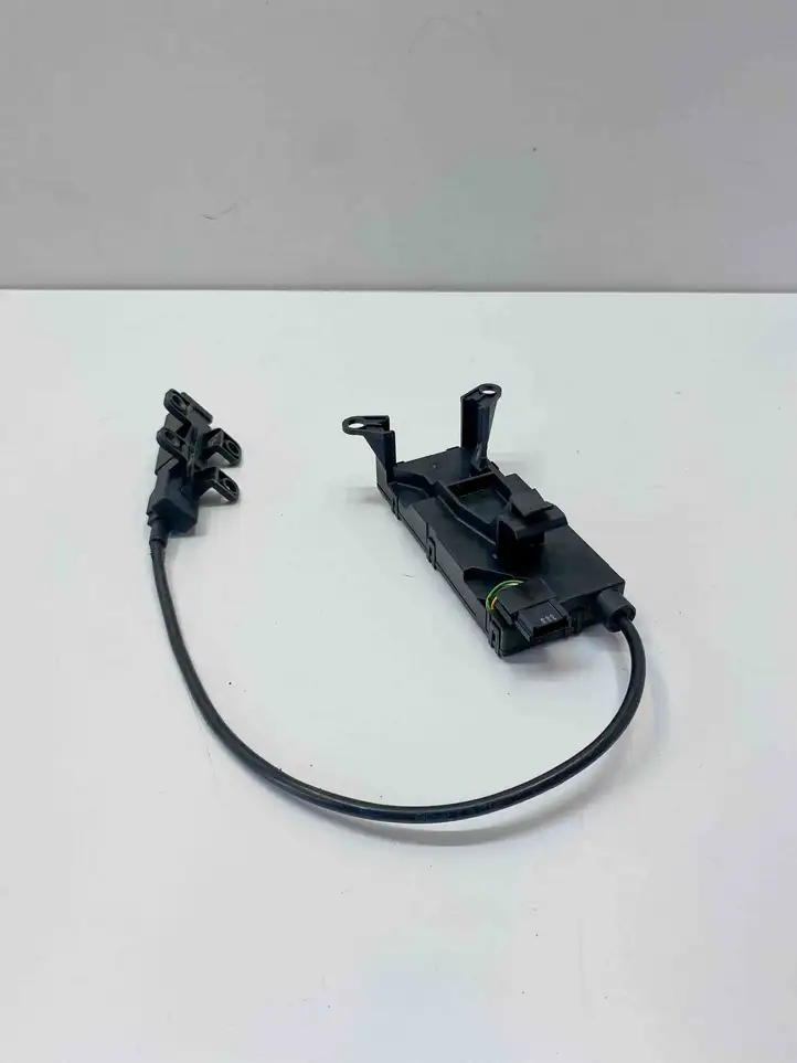 Mercedes-Benz SL R230 (2001 - 2012) 2308200075 Антенна бесключевого доступа — фото 1