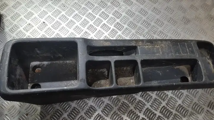 Toyota Corolla Verso E121 (2001 - 2004) 5891113060 Прочие детали салона — фото 1