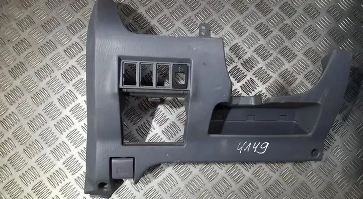 Toyota RAV 4 (XA20) (2000 - 2005) 5561142020 Прочие детали салона — фото 1