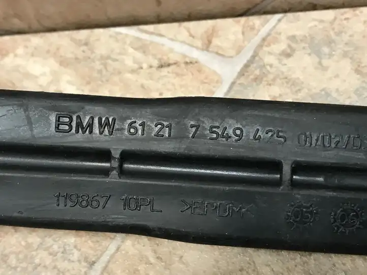 BMW 3 E92 E93 (2005 - 2014) 7549425 Держатель аккумулятора — фото 4