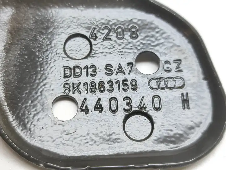 Audi A4 S4 B8 8K (2007 - 2011) 8K1863159 Прочие детали салона — фото 3