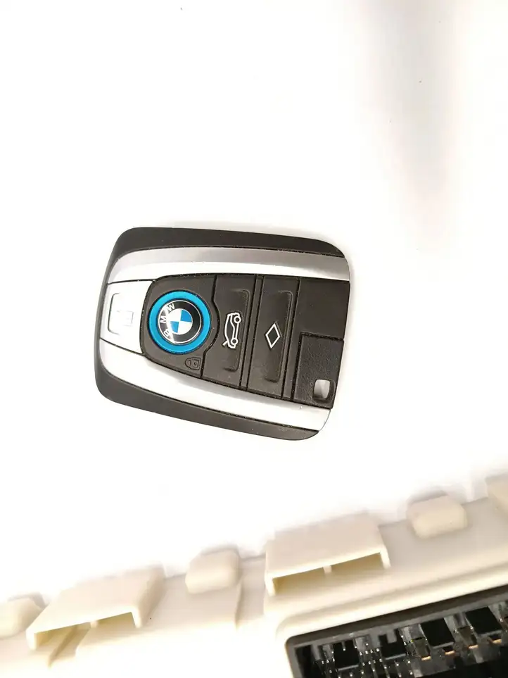 BMW i3 (2013 - ) 12369456560 Комплект системы зажигания — фото 5