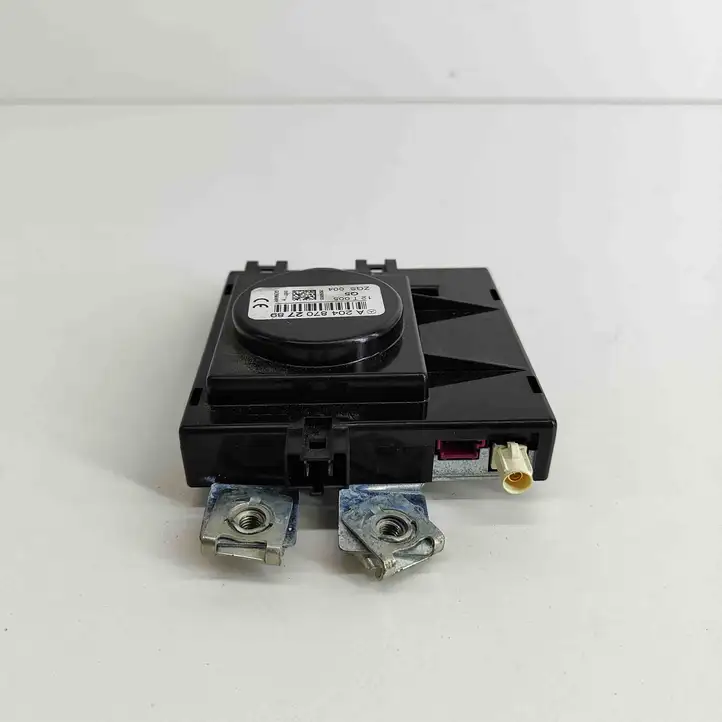 Mercedes-Benz C W204 (2007 - 2014) A2048702789 Усилитель антенны — фото 4