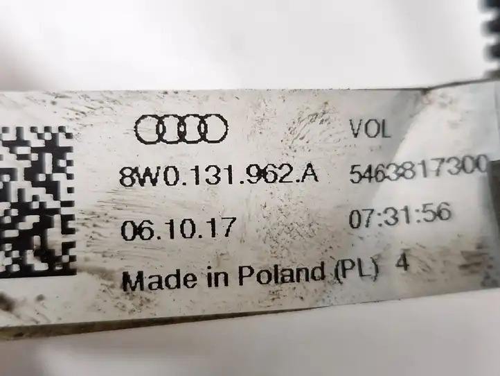 Audi A4 S4 B9 (2015 - 2019) 8W0131962A Трубка подачи AdBlue — фото 7