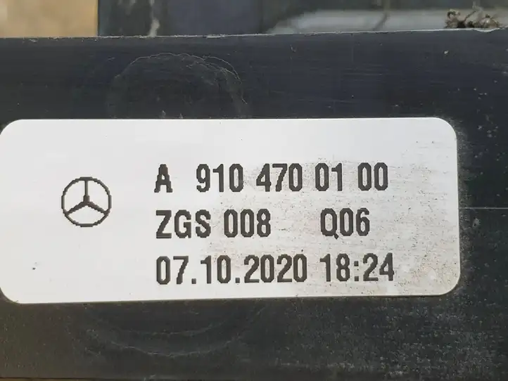 Mercedes-Benz Sprinter W907 W910 (2018 - ) A9104700100 Заливная трубка AdBlue — фото 7