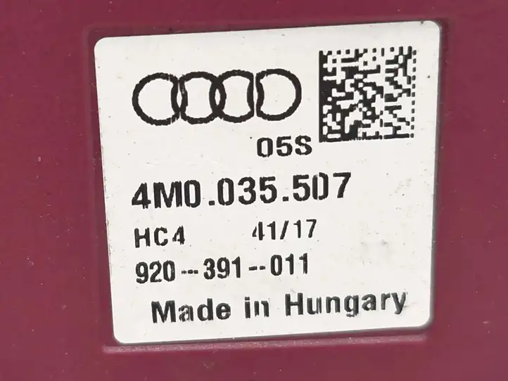 Audi A4 S4 B9 (2015 - 2019) 4M0035507 Усилитель антенны — фото 6