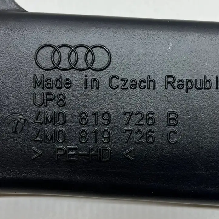 Audi Q7 4M (2015 - ) 4M0819726B Прочие детали салона — фото 3