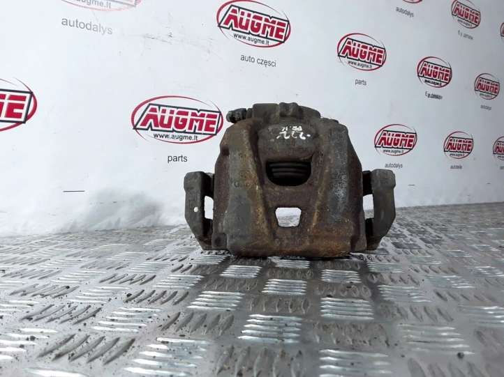 Audi A4 S4 B8 8K Priekinis suportas