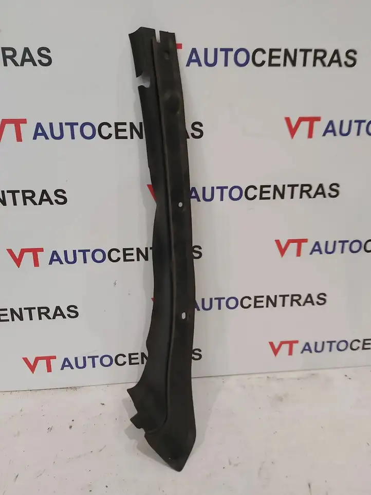 BMW 3 F30 F35 F31 (2012 - 2018) 51767264274 Молдинг крыла — фото 2