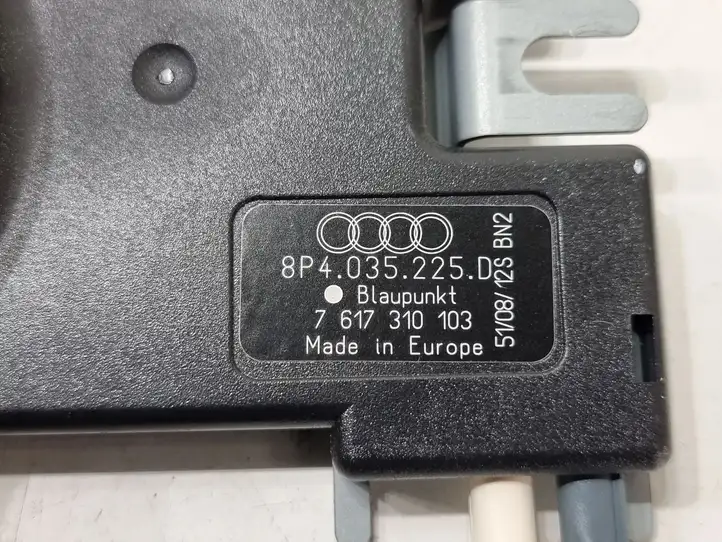 Audi A3/S3 8P (2008 - 2013) 8P4035225D Усилитель антенны — фото 7