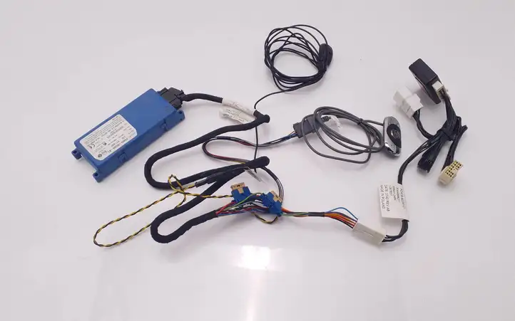 Toyota Avensis T250 (2006 - 2009) PZ4099029001 Комплект громкой связи (Hands Free) — фото 1