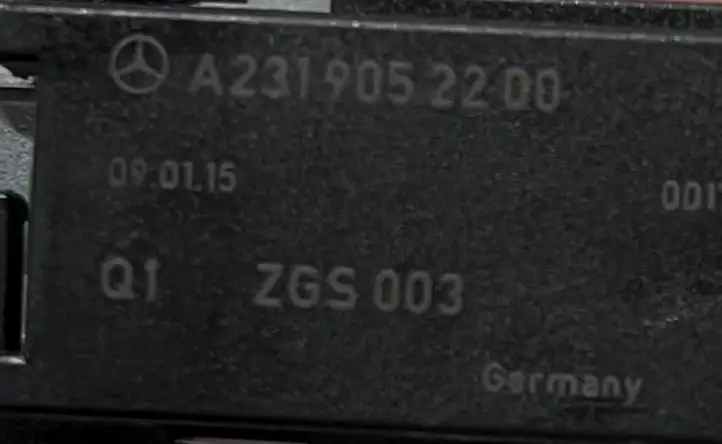 Mercedes-Benz C W205 (2014 - 2021) A2319052200 Усилитель антенны — фото 4