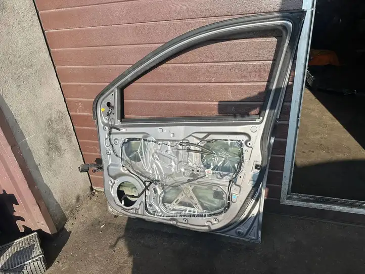 Hyundai i20 (PB PBT) (2012 - 2014) Дверь — фото 4