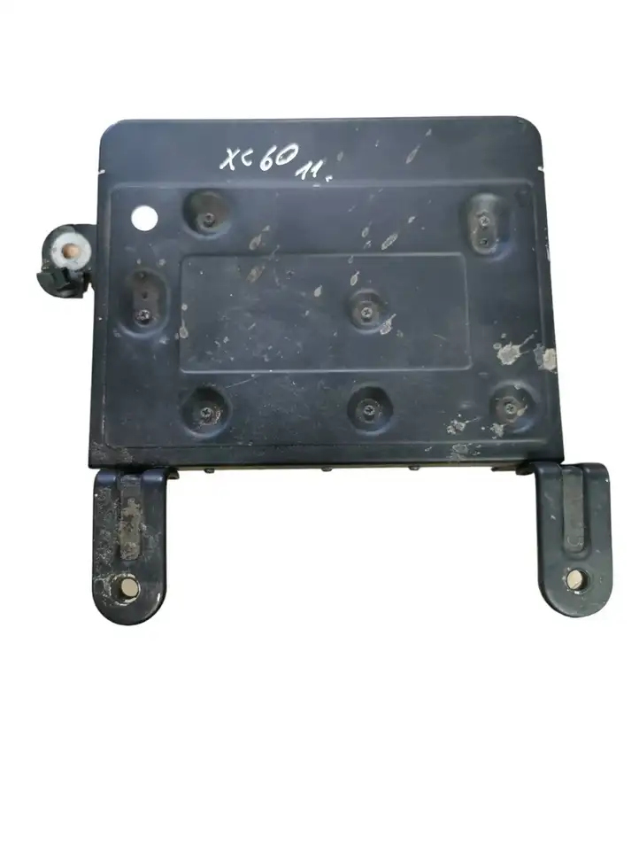 Volvo XC60 (2008 - 2013)  30659596 Звукоусилитель