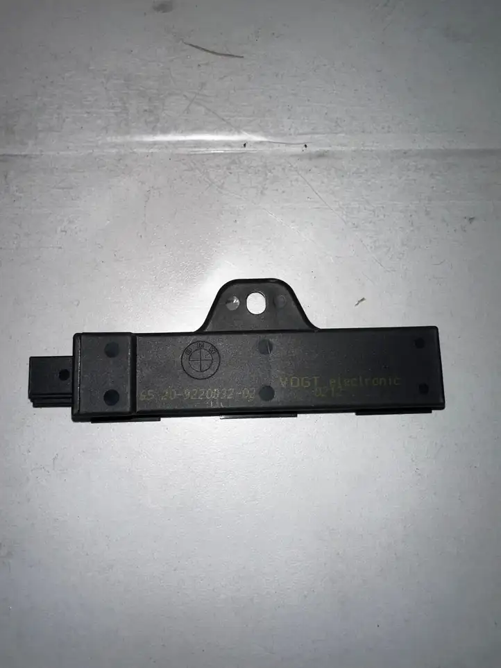 BMW X5 F15 (2013 - 2017)  9220832 Антенна бесключевого доступа