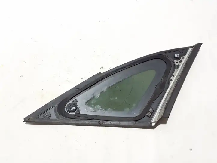 Mazda CX-3 (2015 - 2018) D10E-63-950 Заднее боковое стекло — фото 2