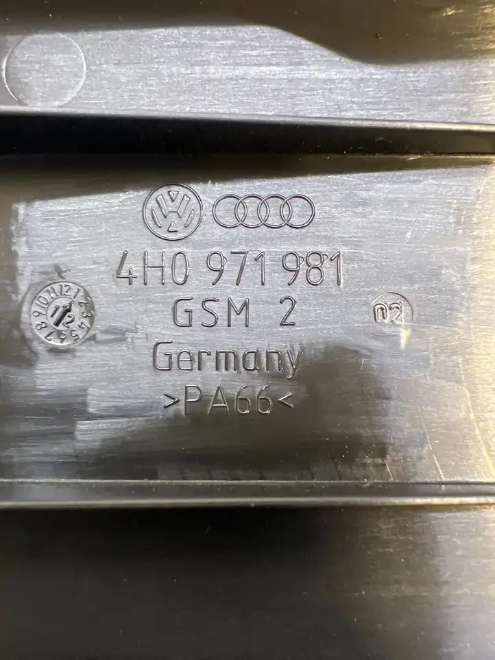 Audi A6 C7 (2011 - 2014) 4H0971981 Прочие детали салона — фото 3