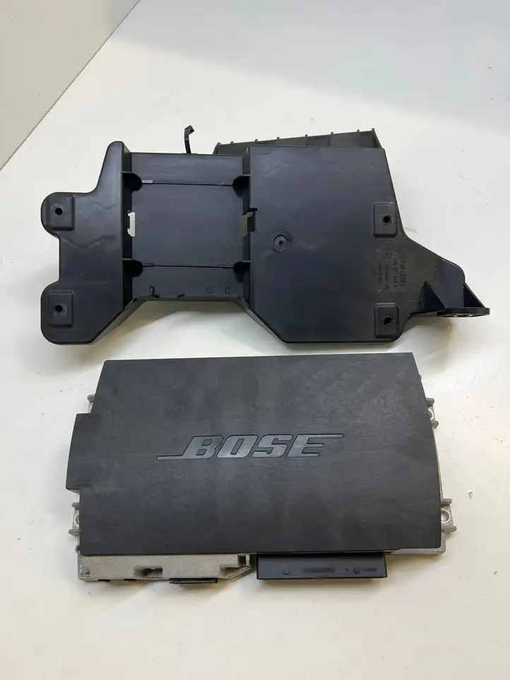 Audi A6 C7 (2011 - 2014) 4G0035223B Усилитель звука — фото 1