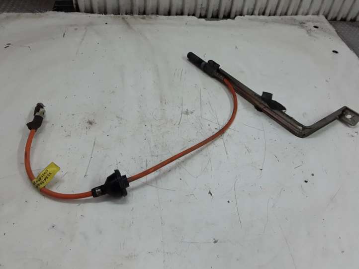 YL8418A984BA Ford Maverick Radio antena