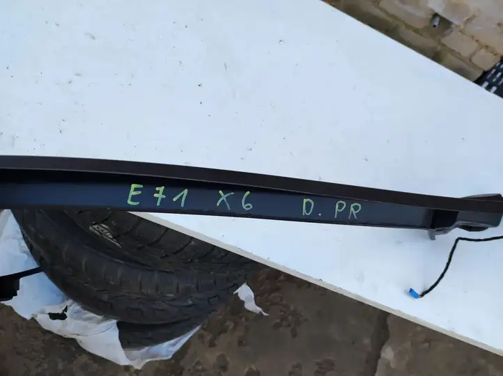 BMW X6 E71 (2008 - 2014) 10834110 Прочая отделка передней двери — фото 9