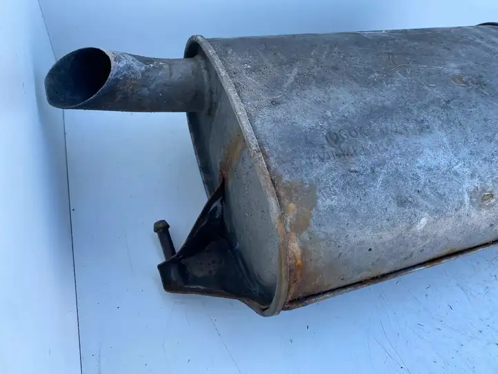 Toyota Avensis T250 (2003 - 2006)  10G04 Глушитель